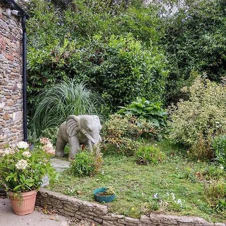 Ballybeg Pod 8 別荘 *